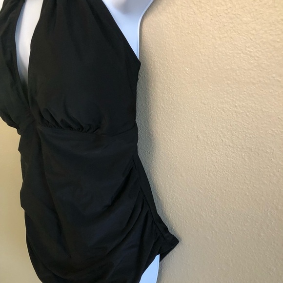 Aqua Eve Halter Keyhole Ruched Tummy Control One-Piece Swimsuit Plus Size 22W - Picture 9 of 16